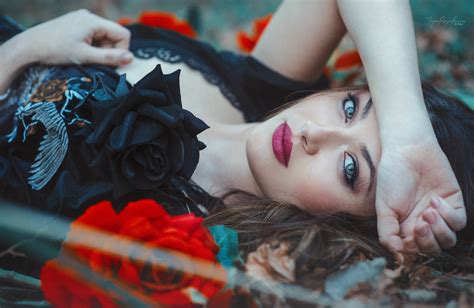 Wallpaper Brunette Lying On Back Blue Eyes Face Portrait Dress