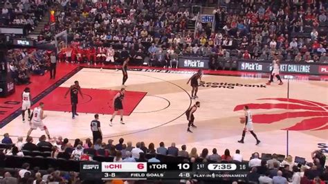 DeMar DeRozan With A Dunk Vs The Toronto Raptors Yahoo Sports