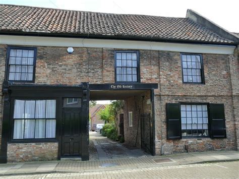 The Old Rectory Victor Street York © Stephen Craven Cc By Sa20