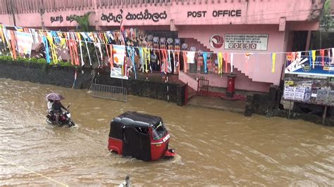 Nawalapitiya town ubder water amidst heavy showers