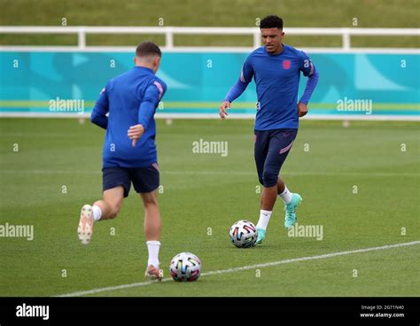 10 Jadon Sancho Hi Res Stock Photography And Images Alamy