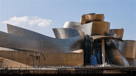 A Os Del Guggenheim El Museo Que Revivi A Bilbao