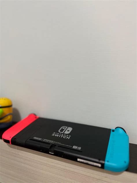 Nintendo Switch Neon Blue Neon Red Video Game Konsol Di Carousell