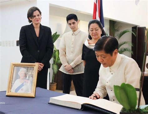 British Embassy Opens Condolence Book For Queen Elizabeth Ii Philippine News Agency