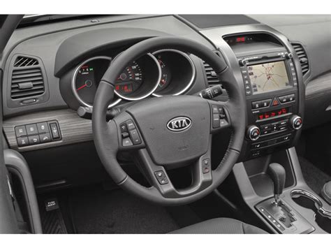 2011 Kia Sorento: 63 Interior Photos | U.S. News