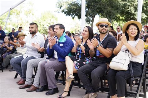 Quinto aniversario de la Óptica Popular de Cerro Navia Municipalidad