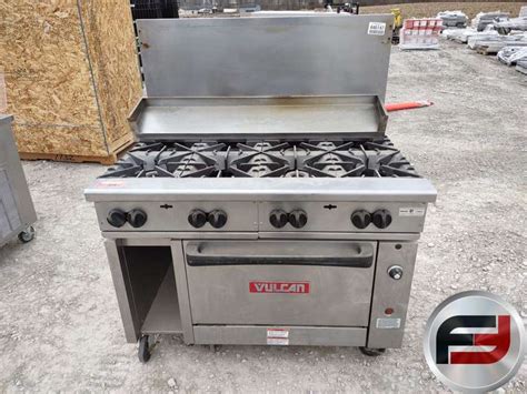 8 Burner Gas Stove Freije And Freije Auctioneers