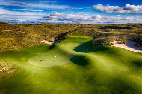 Ballyneal Golf Club