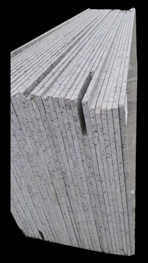 Grey Polished Sadarahalli Granite Slab For Countertops Thickness 18