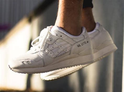 Asics Gel Lyte Iii Triple White Sneakernews