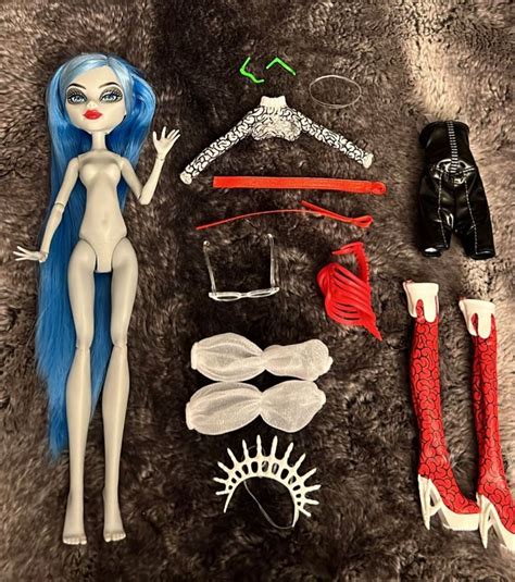 Monster High Ghouluxe Ghoulia Monster High Dolls Monster High