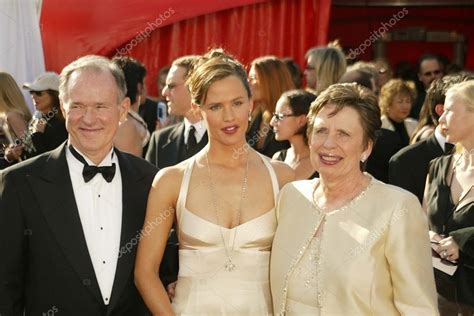 Jennifer Garner and parents – Stock Editorial Photo © s_bukley #17552371