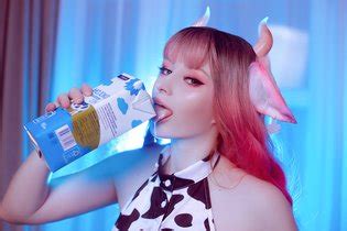 Lady Melamori Cow Girl Luscious Hentai Manga Porn