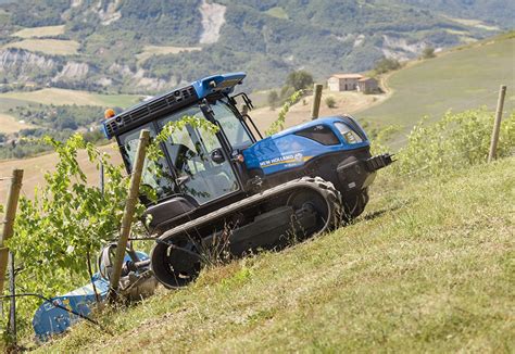 New Holland Tk4 Tracked Tractor Andrew Symons Compact Tractor