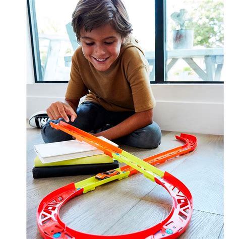 Pista De Percurso Hot Wheels Track Builder Conjunto De Curvas Premium Glc88 Mattel Dorémi