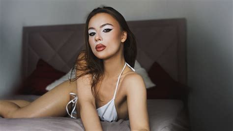 Amateur CamModel Vixen Naked Girls AnnBurns