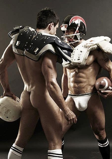 Pelados No Futebol Americano Naked In American Football Amadores Em Grupos