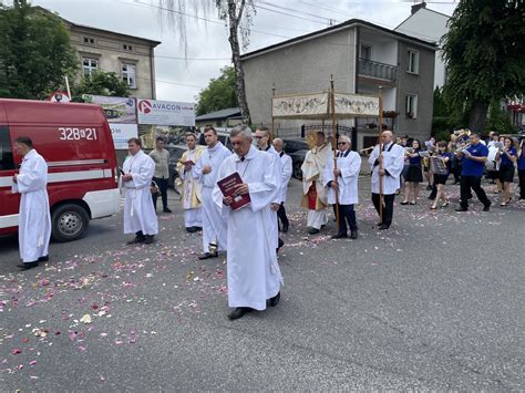 Procesja Bo E Cia O Parafia Wi Tego Miko Aja W Liszkach