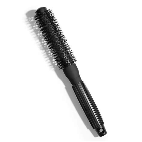 The 13 Best Round Brushes According To Stylists Who What Wear