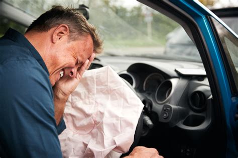 5 Most Common Airbag Injuries - AICA Atlanta