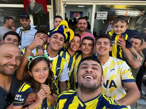 Domaniç Fenerbahçeliler Derneği Coşkuyla Açıldı Kütahya nın Sesi Gazetesi