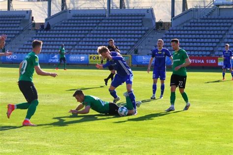 Sport Piłka nożna Zbigniew Dobrynin sędzią meczu Miedzi z GKS em