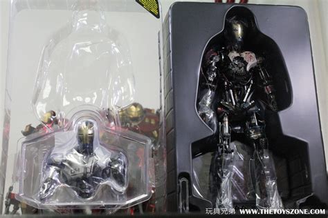 玩具報告 Hot Toys 復仇者聯盟2奧創紀元奧創 ULTRON MARK I Toys Zone D 玩具兄弟 Figures Price List Reviews