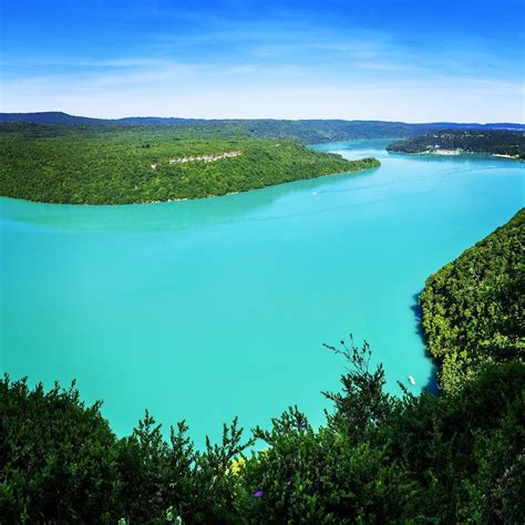 Jura Tourisme On Instagram Lac De Vouglans Plus De 70 Km De Rives