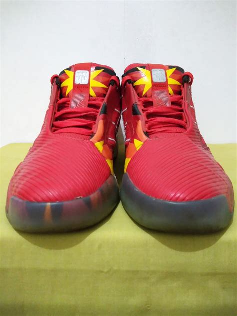 Sepatu Basket Adidas Original Ukuran 42 On Carousell