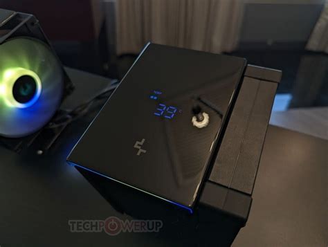 DeepCool показала воздушные кулеры с ЖК-дисплеями — i2HARD
