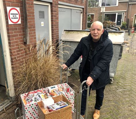 Kerstpakket Voor T Wijk Oostkrant Verhalen Maken De Buurt