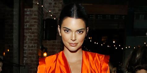Another One Kendall Jenner Posts A Nude Selfie On Instagram