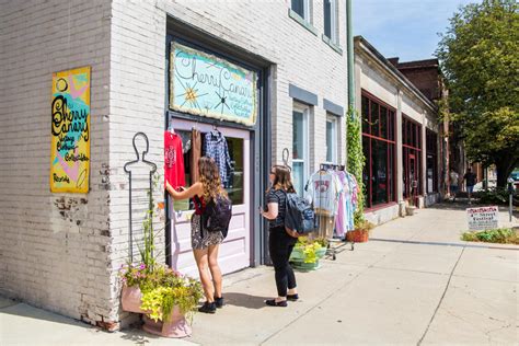 Vintage Shopping Guide In Bloomington Indiana