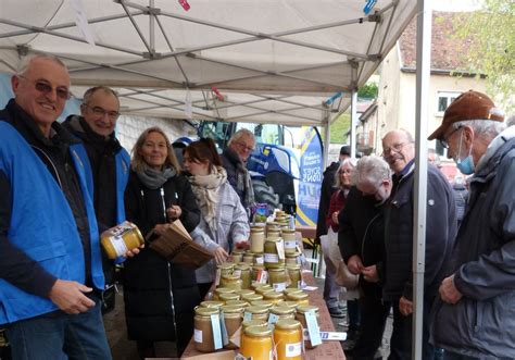 Baume Les Dames Foire De La Toussaint Action Vente De Soupe Des