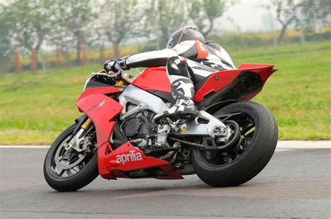 Aprilia Rsv R Aprc Abs Picture Motorcycle Review Top