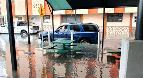 Hay más de mil familias damnificadas por las lluvias en Tamaulipas