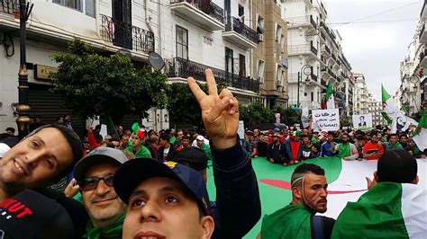 حراك الشعب الجزائري مسيرات الحرية Youtube