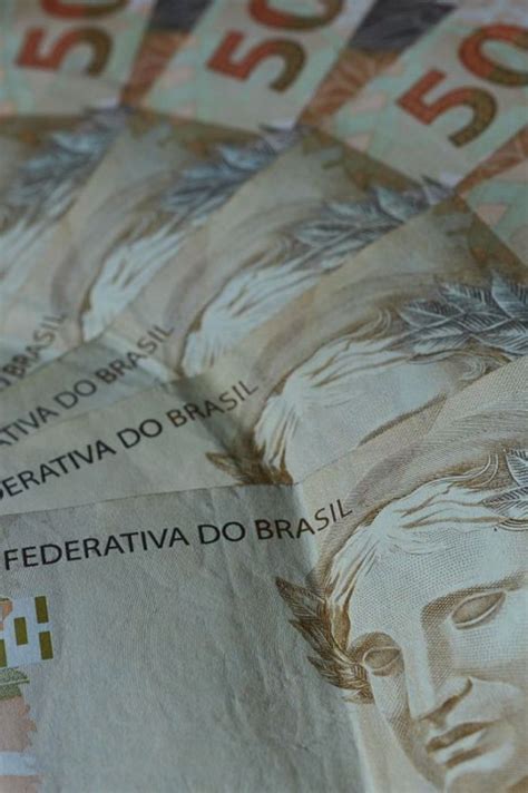 Governo Prop E Reajuste Salarial De Economia Opovo