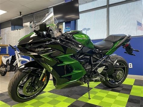 Kawasaki Ninja H Sx Se Edwards Motorsports Rvs