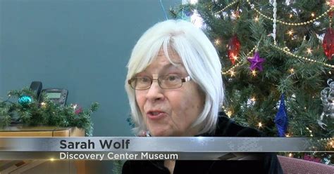 Sarah Wolf Retires From Discovery Center Museum In Rockford Video