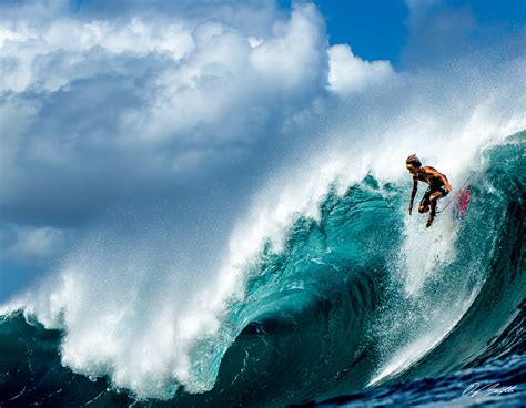 The Unforgiving Waves of The North Shore of Hawaii | Danny Sepkowski