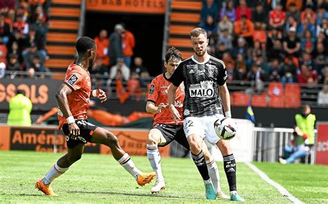 Stade Brestois FC Lorient compositions enjeux sur quelle chaîne