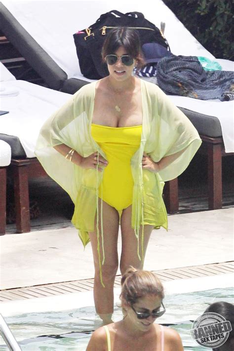 Kourtney Kardashian Fully Naked At Largest Celebrities Archive