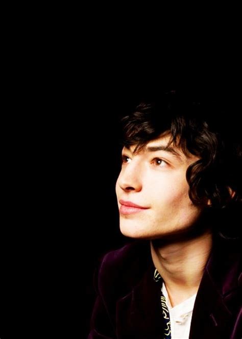 Ezra Miller | Мужской портрет, Веселые мемы, Портрет