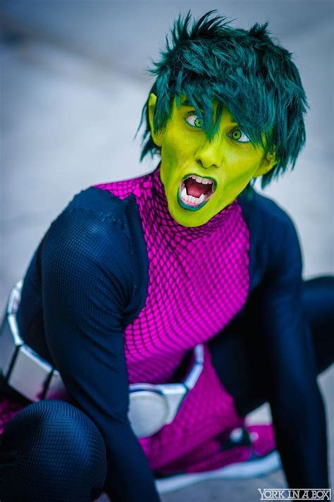 14 best images about Beast Boy Cosplays on Pinterest | Emerald city ...