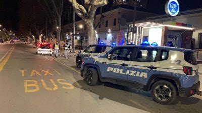 Picchia E Ferisce La Fidanzata Arrestato Dalla Polizia Chiamamicitta