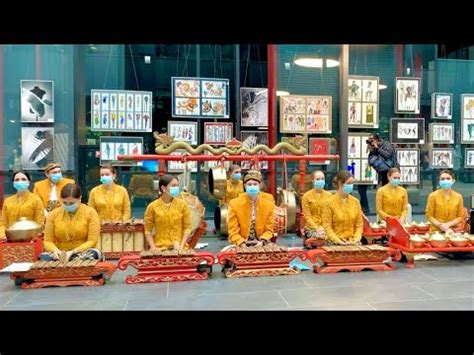 Gamelan di Rusia_GAMELAN DADALI| Гамелан_оркестр Индонезии_Россия ...