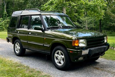 49k-Mile 1998 Land Rover Discovery 50th Anniversary Edition for sale on BaT Auctions - sold for ...