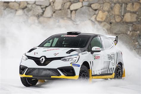 Wrc Renault Ha Presentato La Clio Rally Da Cavalli