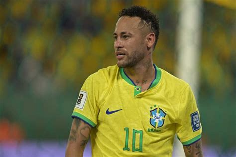 Neymar está entre os atletas mais ricos da história veja valores